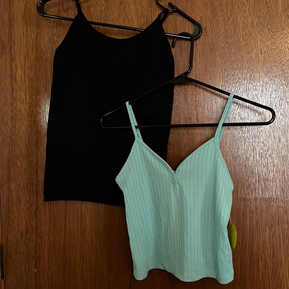 2 tank tops